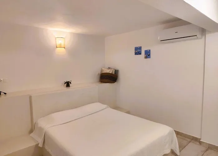 Apartment By The Sea