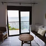Apartment By The Sea Neos Marmaras