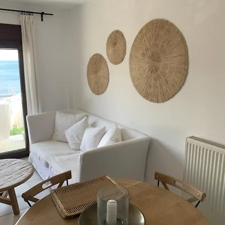 By The Sea Apartment