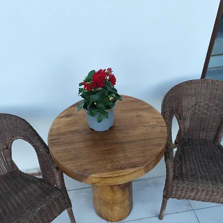 Apartman By The Sea *