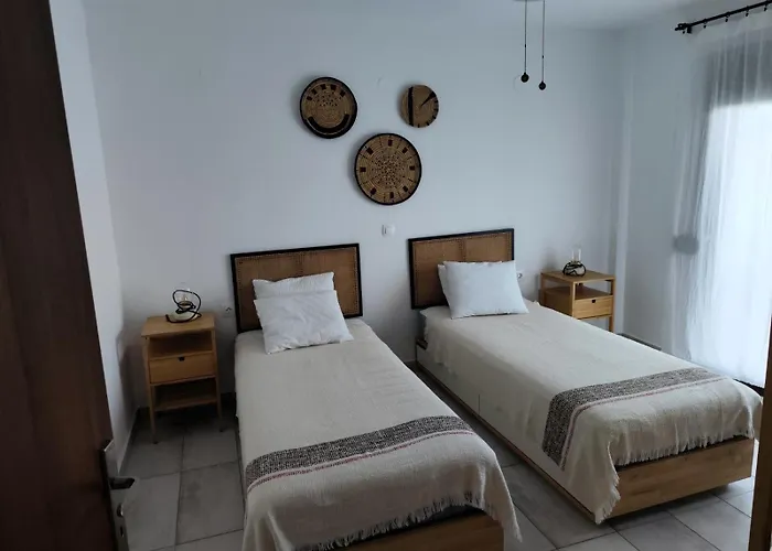 By The Sea Apartman